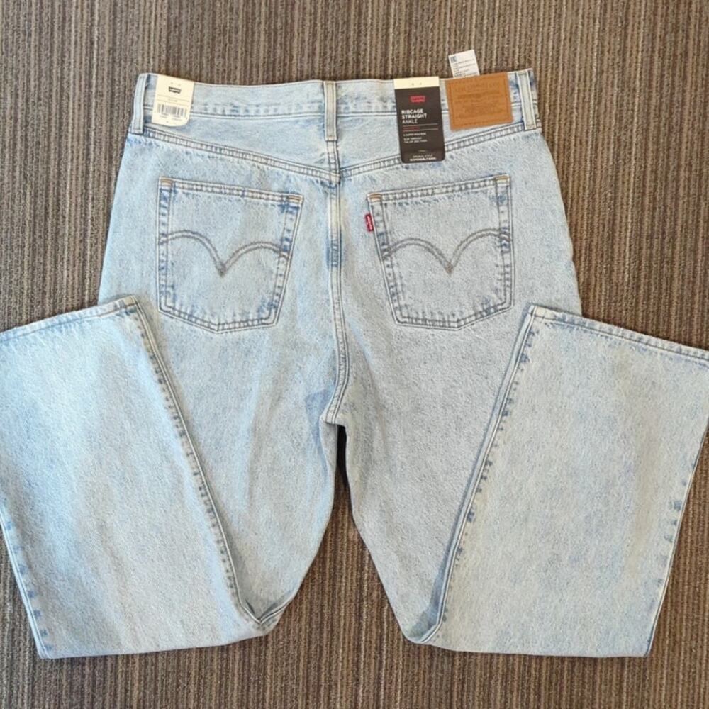 Levi's Jeans Womens 33X29 Size 16 Ribcage Straight Ankle NWT Light Wash